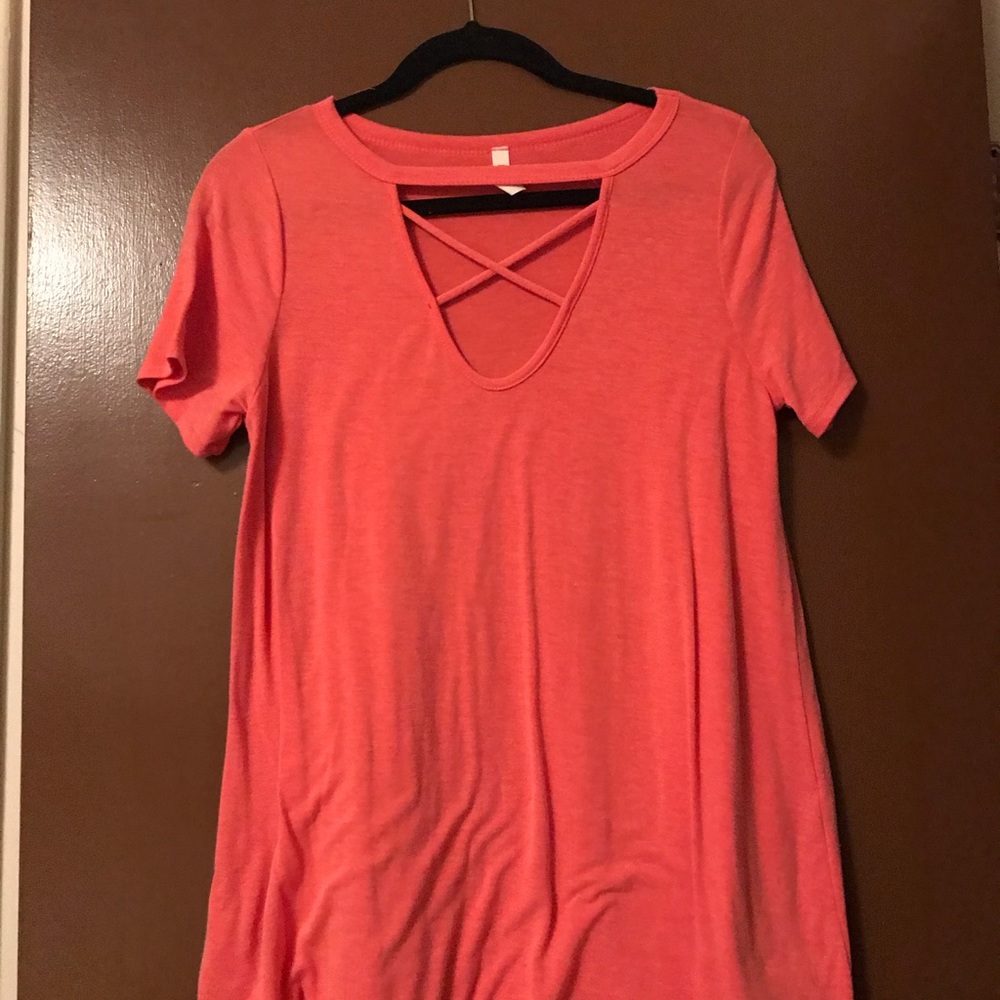 Top - Picture 2 of 2